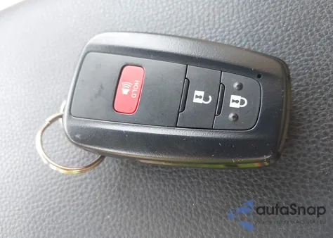 2025 Toyota Rav4 Xle z USA, uszkodzony, nr VIN 2T3P1RFV6SC513210